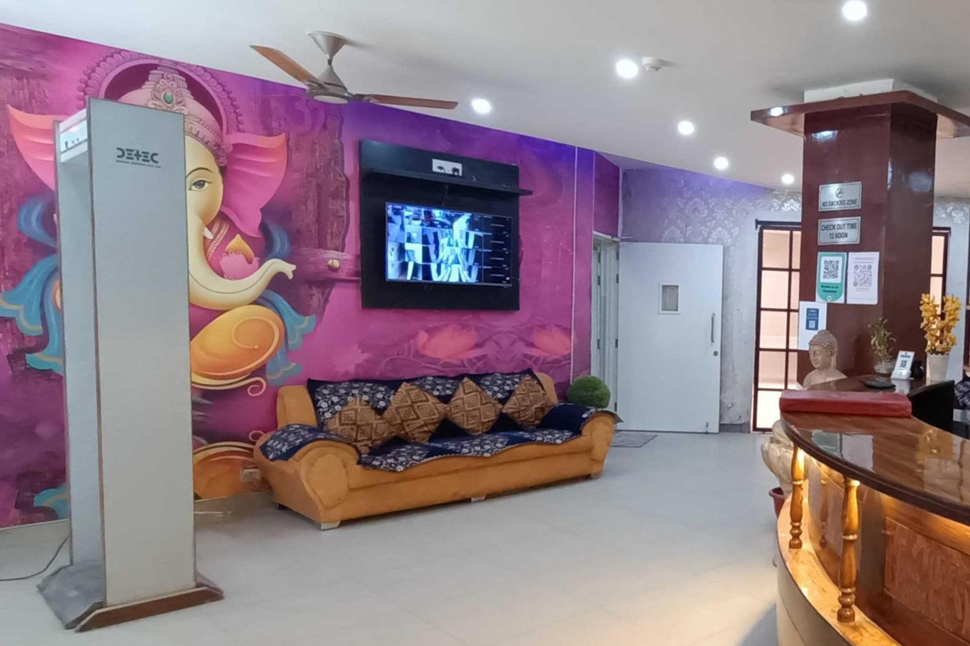 Hotel Global Inn By Quality Inn New Delhi Exteriör bild